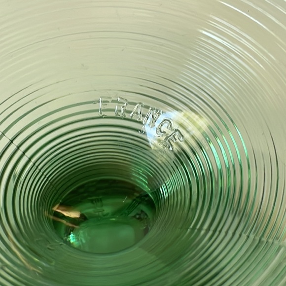 Arcoroc France in Minos Jade grape pattern compote or dessert footed glass bowl - Picture 5 of 8